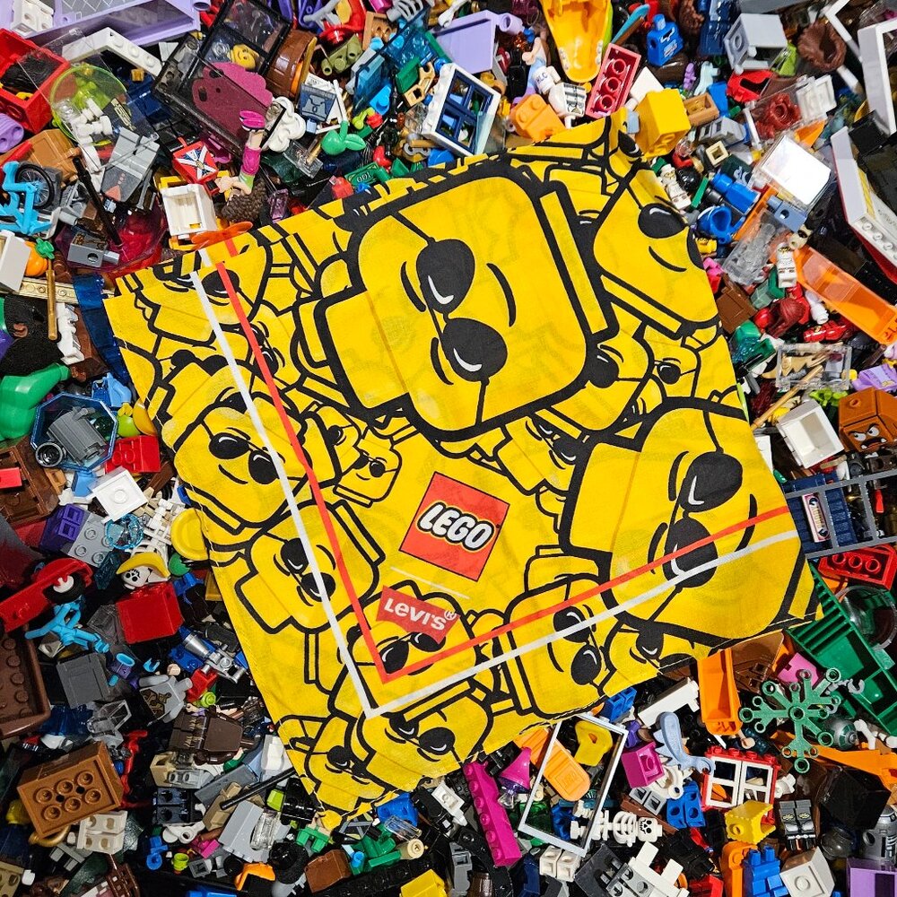 Levi’s x LEGO Bandana New w/ tags Limited Edition Pick Red or Yellow